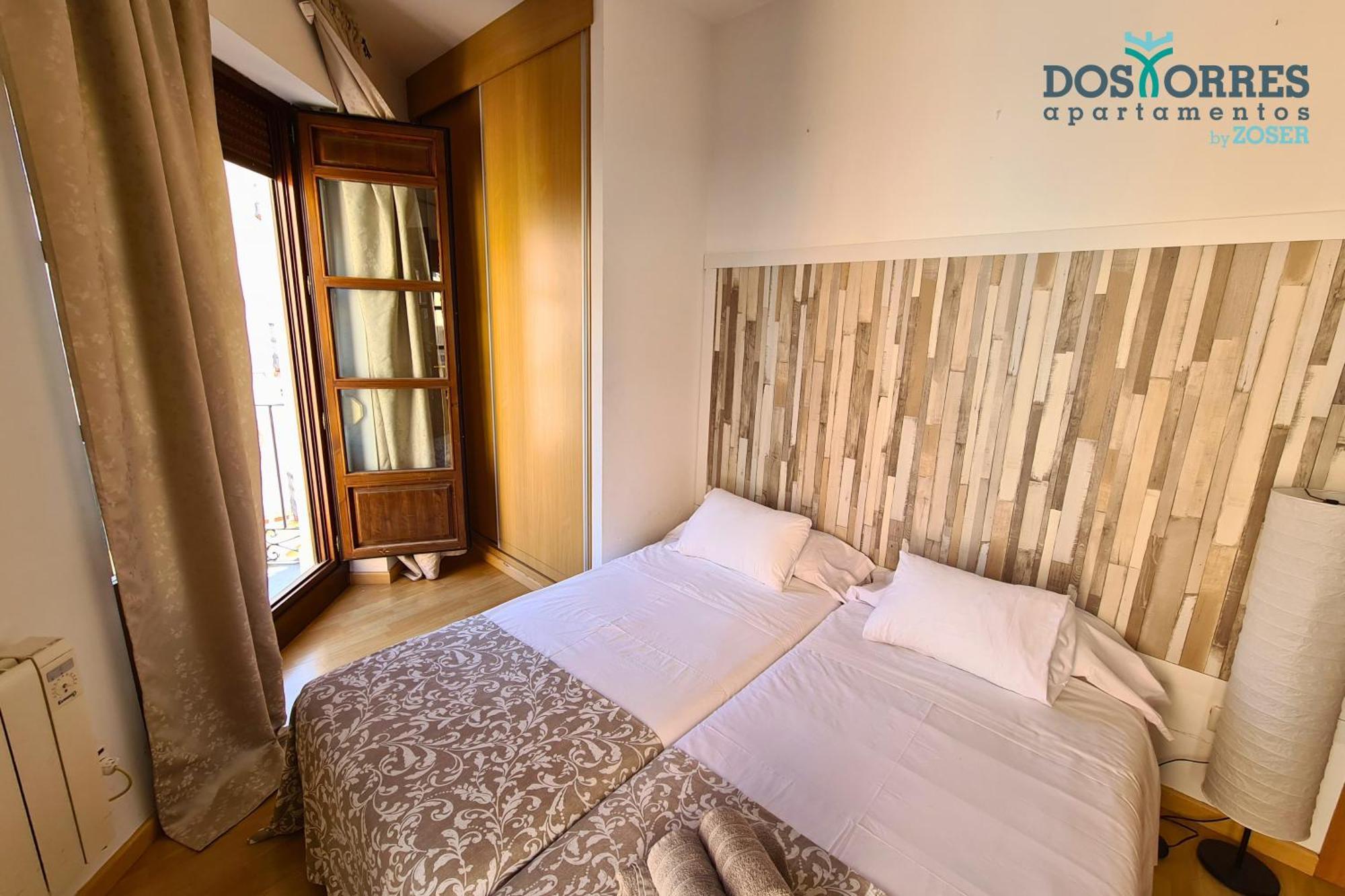 סרגוסה Dos Torres Pilar Suites- Balcones Con Vistas A La Ciudad מראה חיצוני תמונה