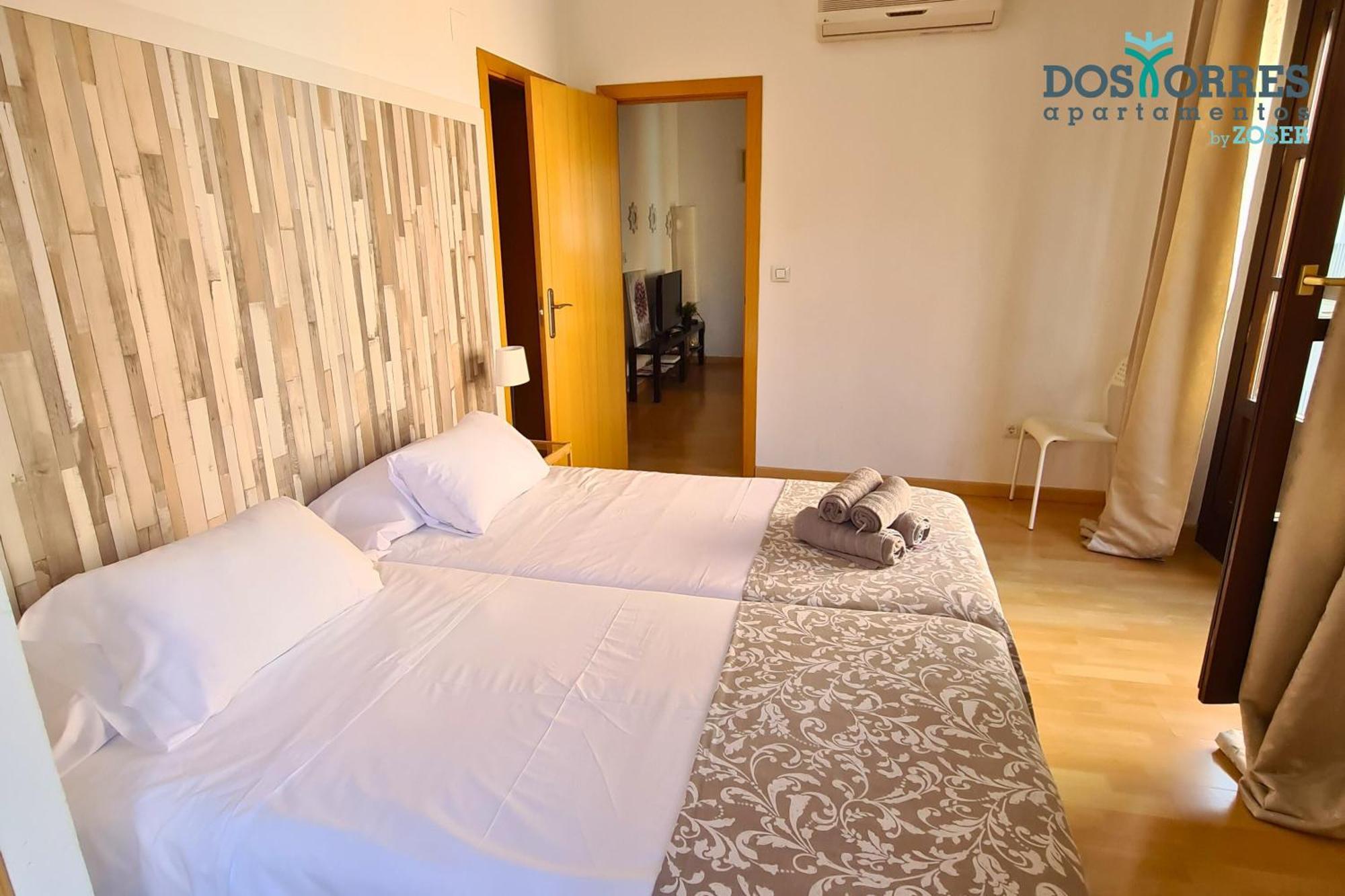 סרגוסה Dos Torres Pilar Suites- Balcones Con Vistas A La Ciudad מראה חיצוני תמונה