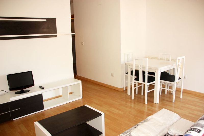 סרגוסה Dos Torres Pilar Suites- Balcones Con Vistas A La Ciudad מראה חיצוני תמונה